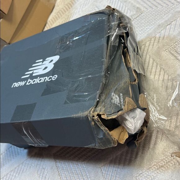 New Balance 2002R - Picture 11 of 11